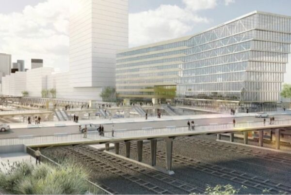 GEOFIT intervient sur la topographie des Ouvrages d’Art, soutènements, terrassements et assainissements de la gare Nanterre La Folie.