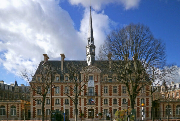 GEOFIT intervient sur des levés de lycées et bâtiments administratifs