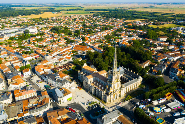 Pour le RTGE de la Vendée, GEOFIT met en œuvre son expertise en BIM, MMS et topographie pour accompagner la production du PCRS.